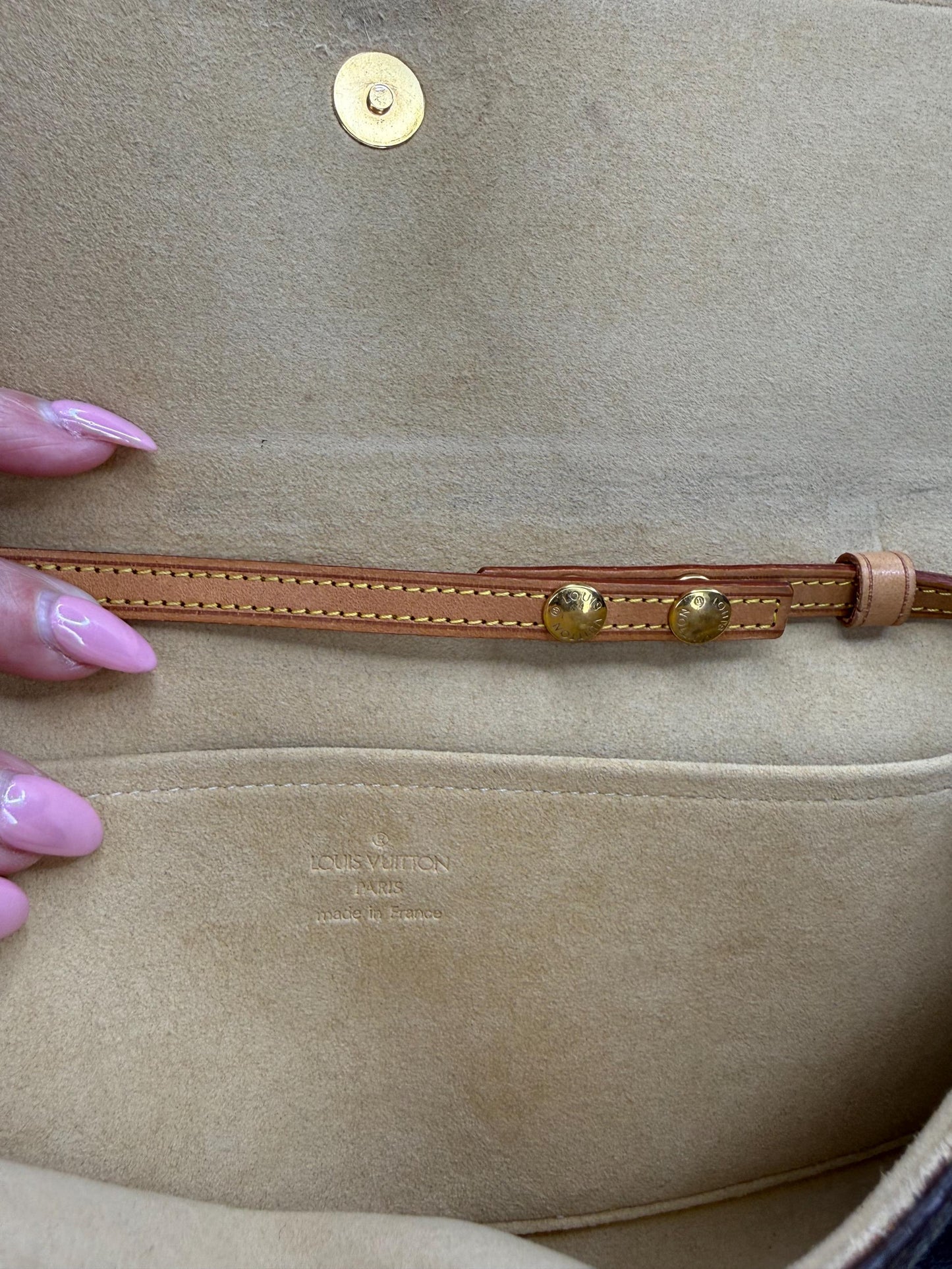 Louis Vuitton Vintage Monogram Pochette Twin GM
