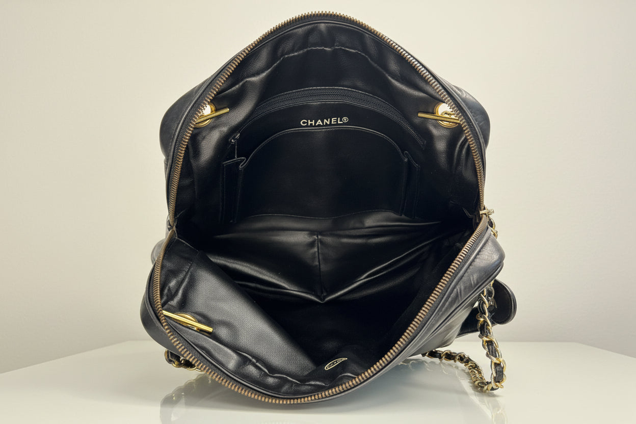 Chanel Vintage Black Lambskin Double Pocket  Chevron Handbag 1986-1988