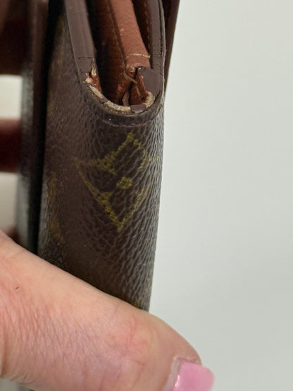 Louis Vuitton Monogram Compact Elise Wallet