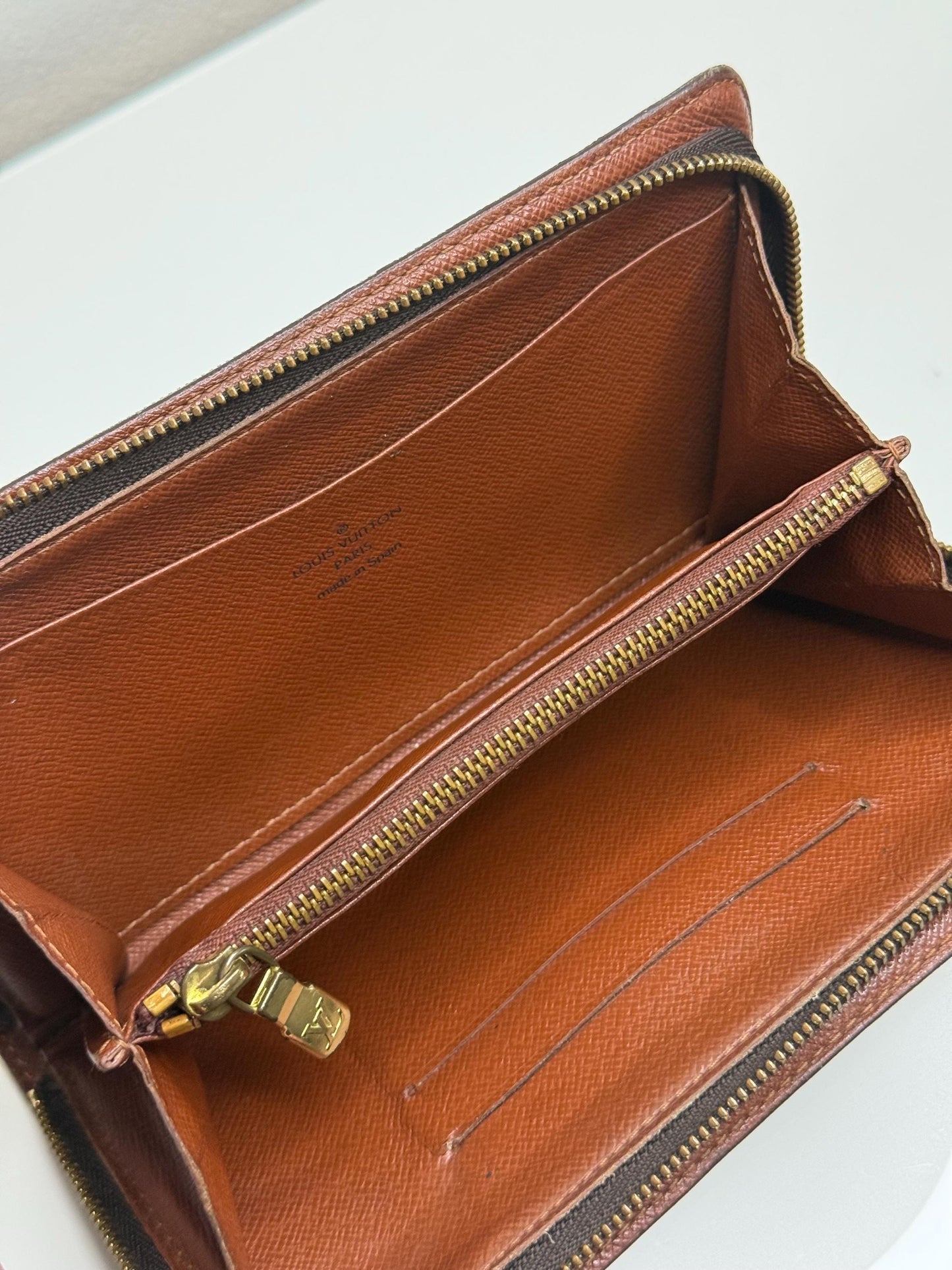 Louis Vuitton Vintage Monogram  Long Zippy Wallet