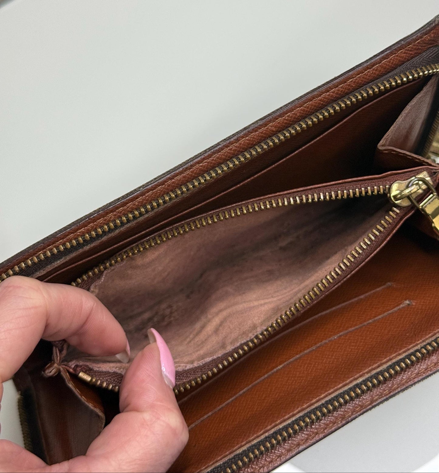 Louis Vuitton Vintage Monogram  Long Zippy Wallet