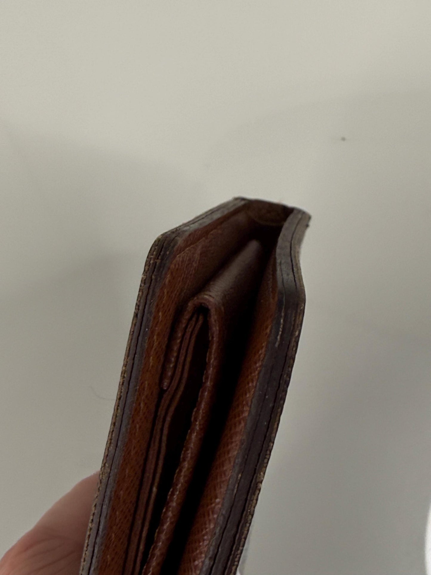 Louis Vuitton Monogram Mens Bi-fold Marco Wallet