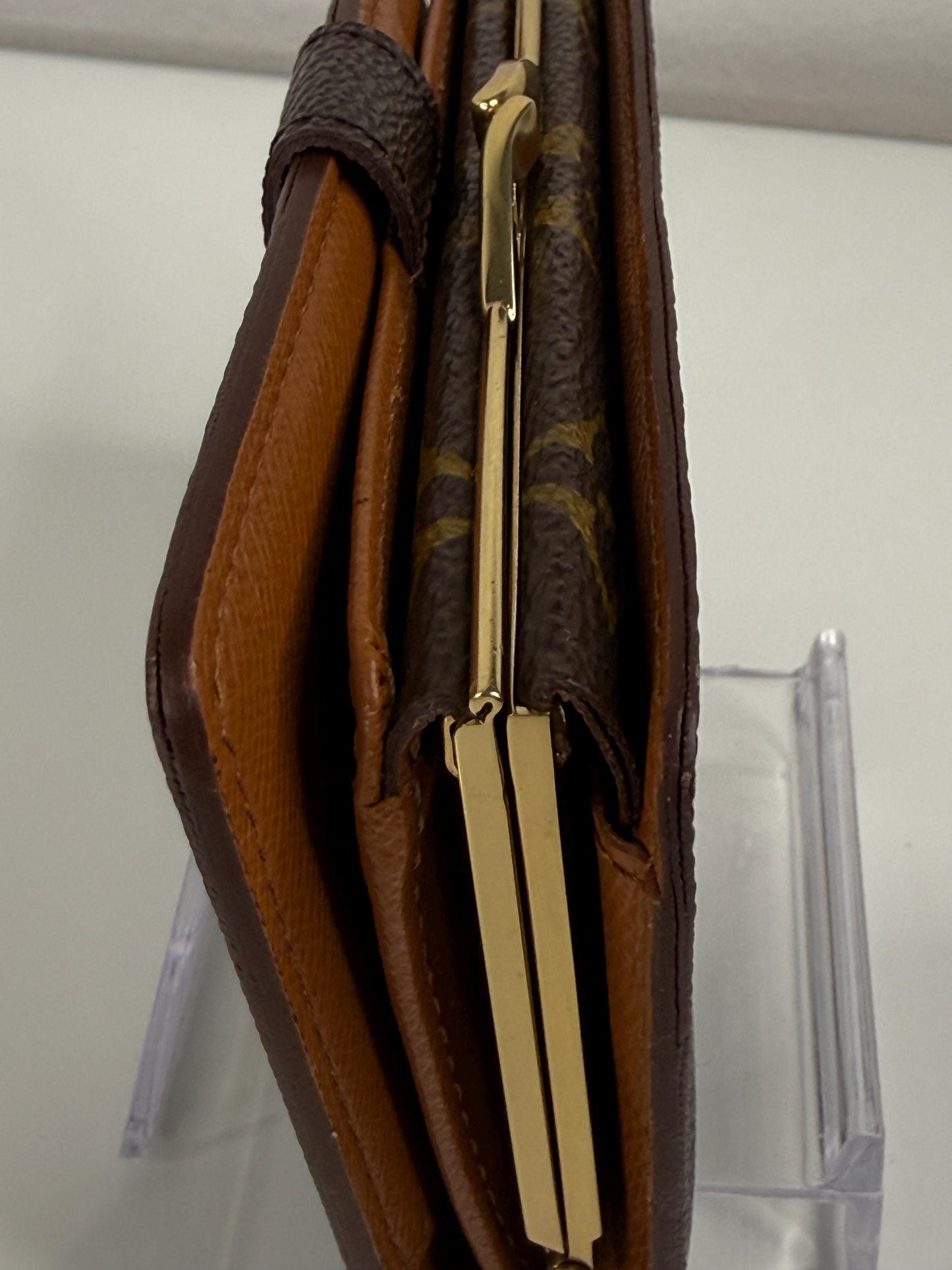 Louis Vuitton Monogram Kiss Lock Wallet Portefeuille Viennois