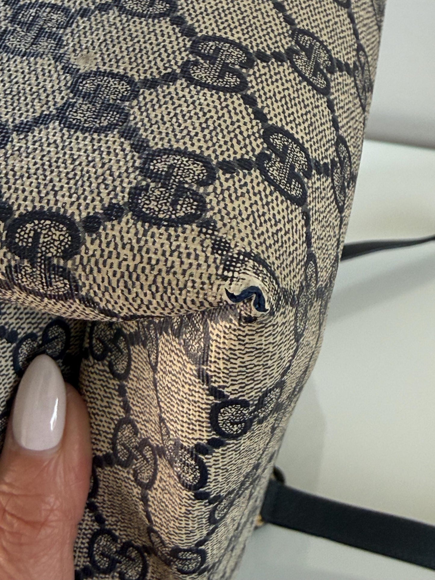 Gucci Vintage GG Supreme Sherry Line Tote in Navy