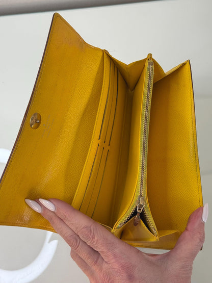 Louis Vuitton White Murakami Sarah Long Wallet with Yellow interior