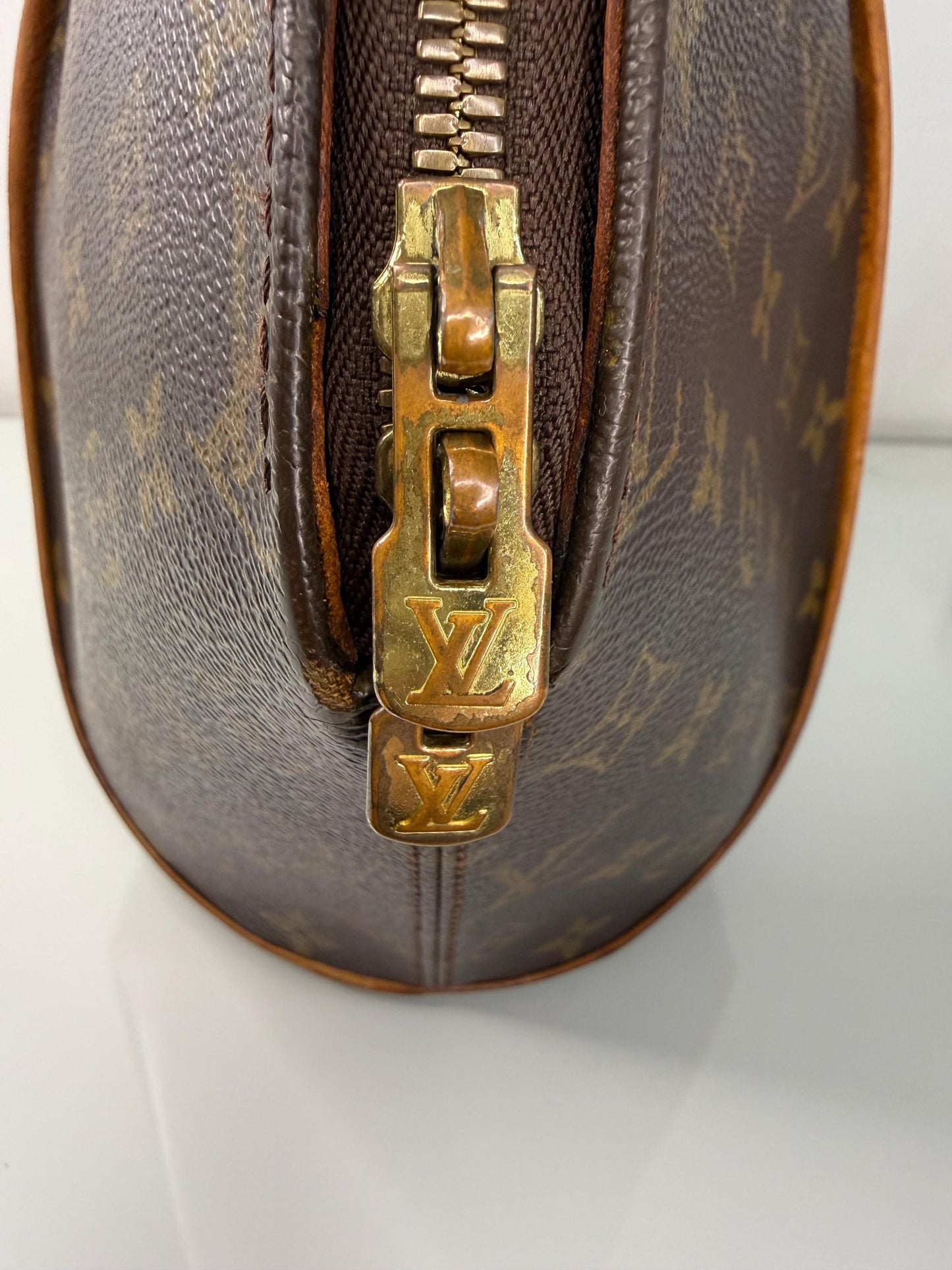 Louis Vuitton Vintage Monogram Ellipse PM