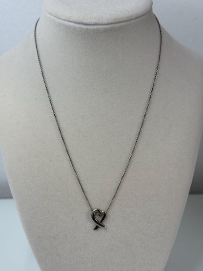 Tiffany Elsa Peretti Sterling Silver Paloma Picasso Loving Heart Necklace