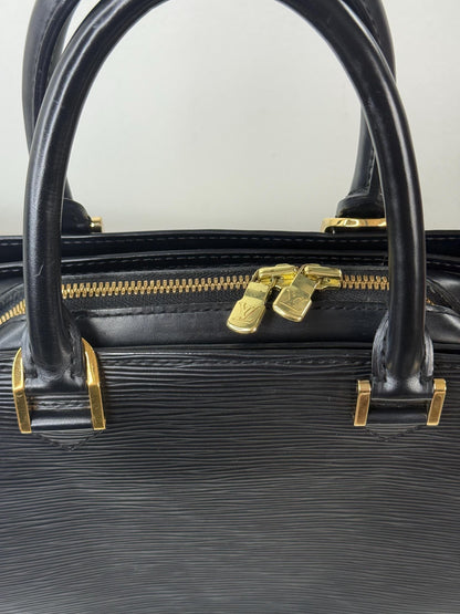 Louis Vuitton Vintage Epi Black Pont Neuf PM