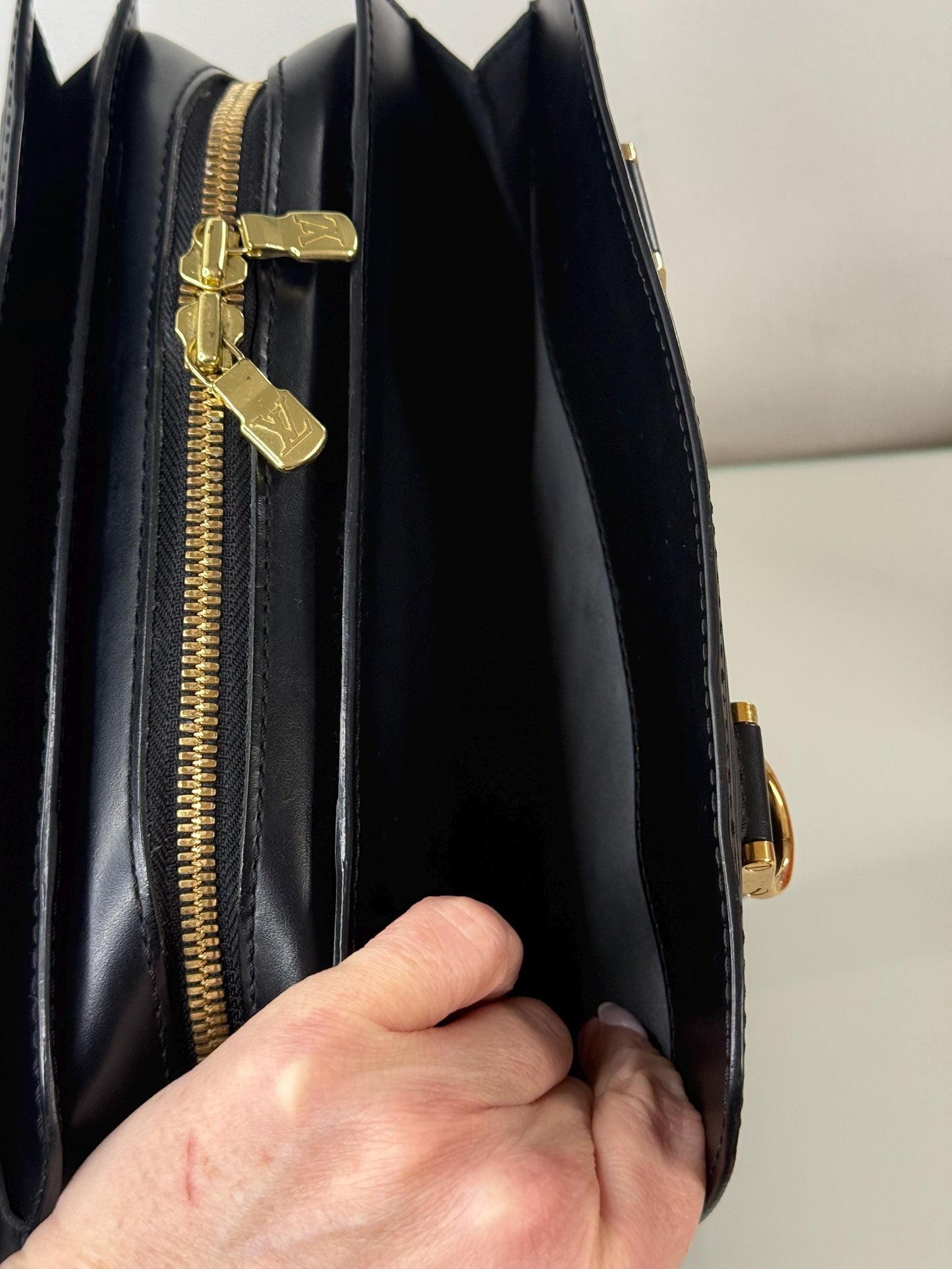 Louis Vuitton Vintage Epi Black Pont Neuf PM