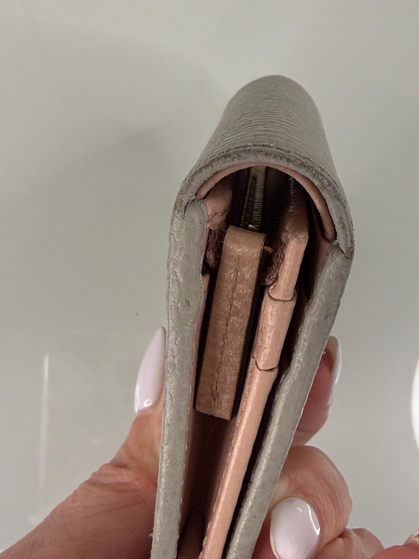 Gucci GG Light Gray with Pink Pebbled Leather Compact Wallet