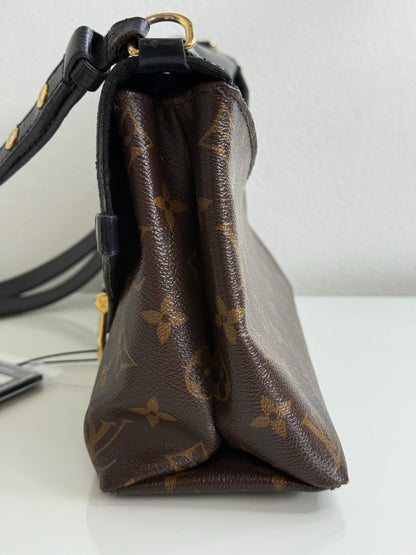 Louis Vuitton Epi Black and Monogram Saint Michel