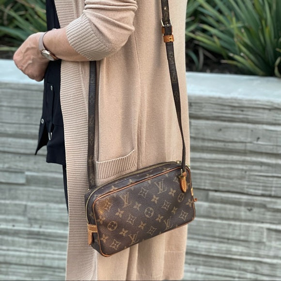Louis Vuitton Vintage Monogram Marly Bandouliere Pochette